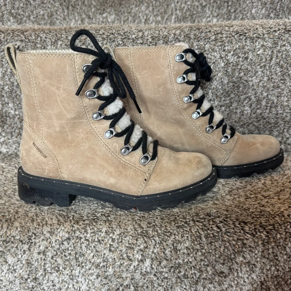SOREL Woman’s Lennox‎ Shearling Boots Tan Size 6 Waterproof